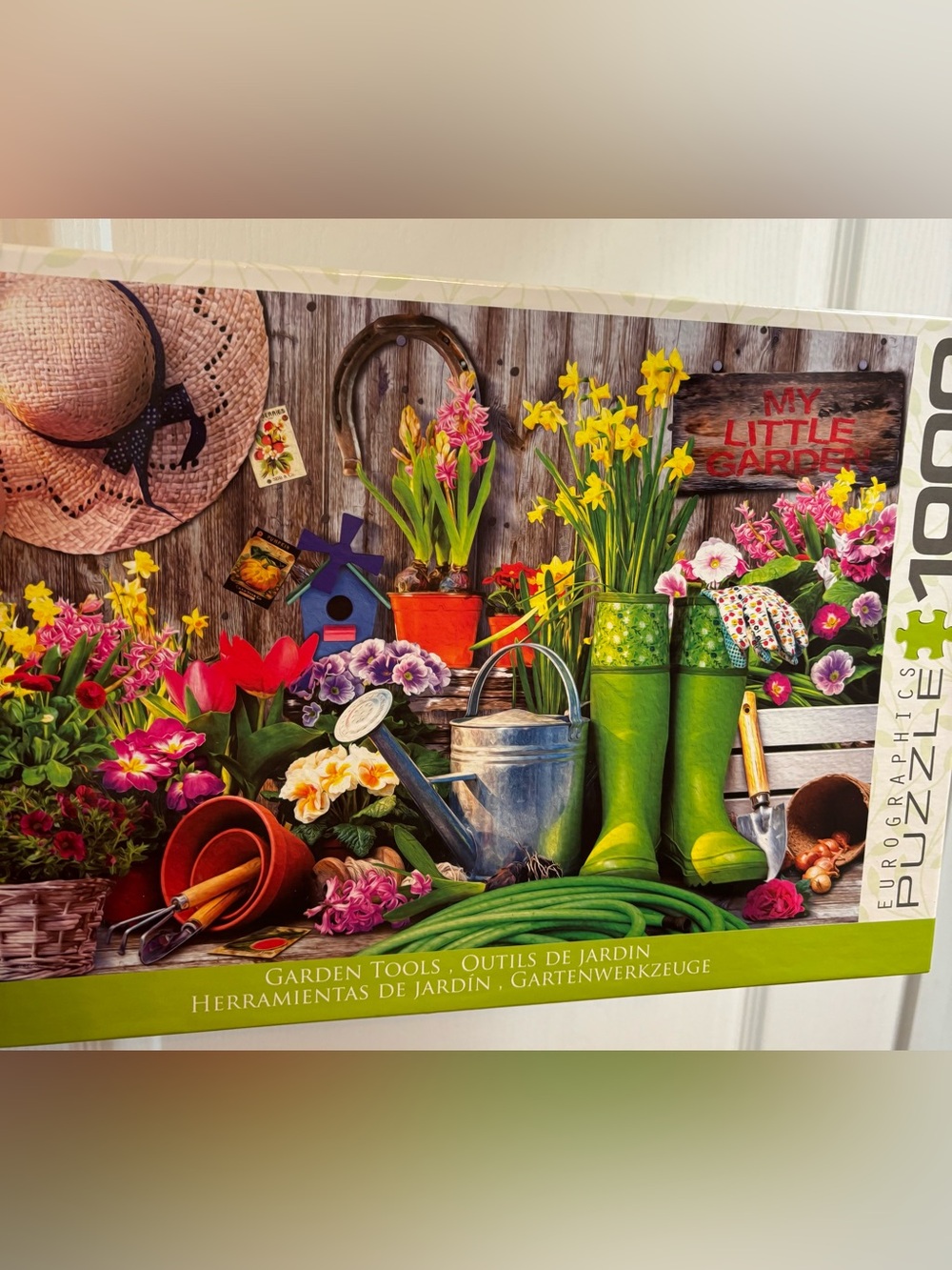 Eurographics 1000 piece puzzle, “Gadren Tools”
